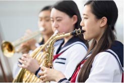 楽器や機材の運搬